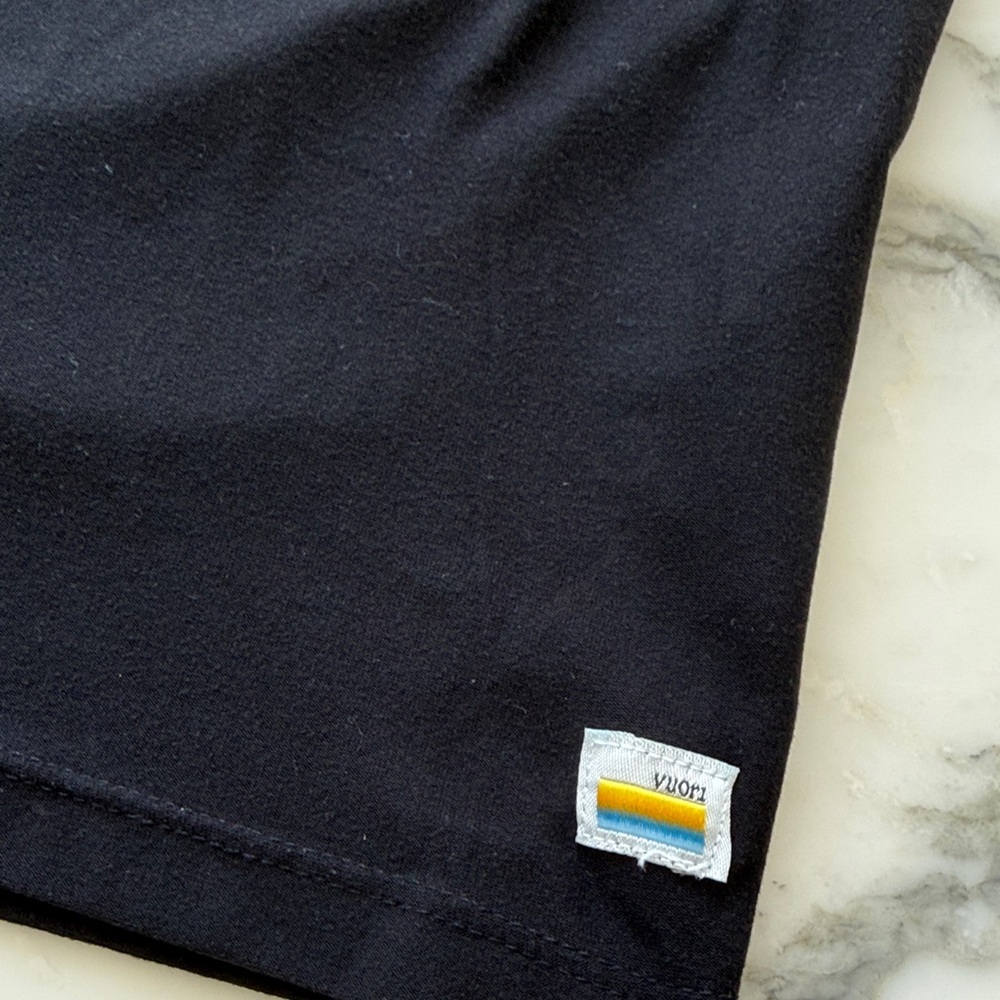 Vuori Black Short-Sleeve Performance Polo - Picture 2 of 5